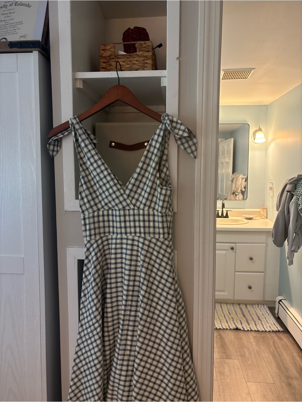 Lulu's Green Gingham Tie-Shoulder Maxi Dress - Picture 5 of 5